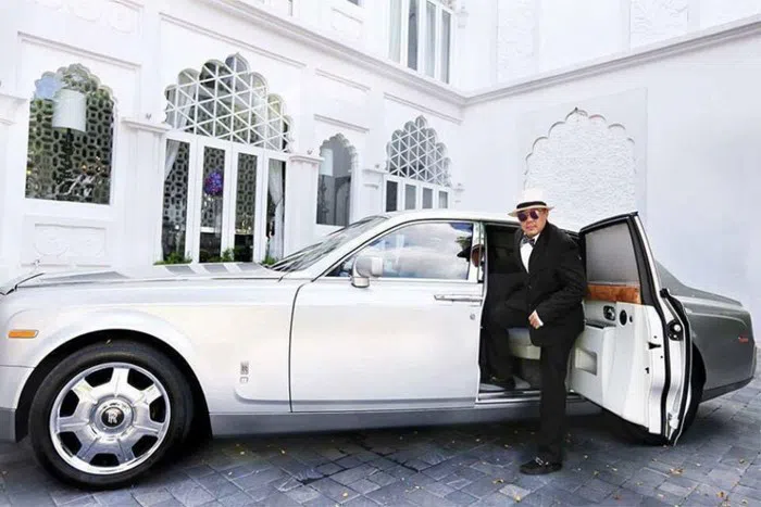 Xe siêu sang Rolls-Royce và 