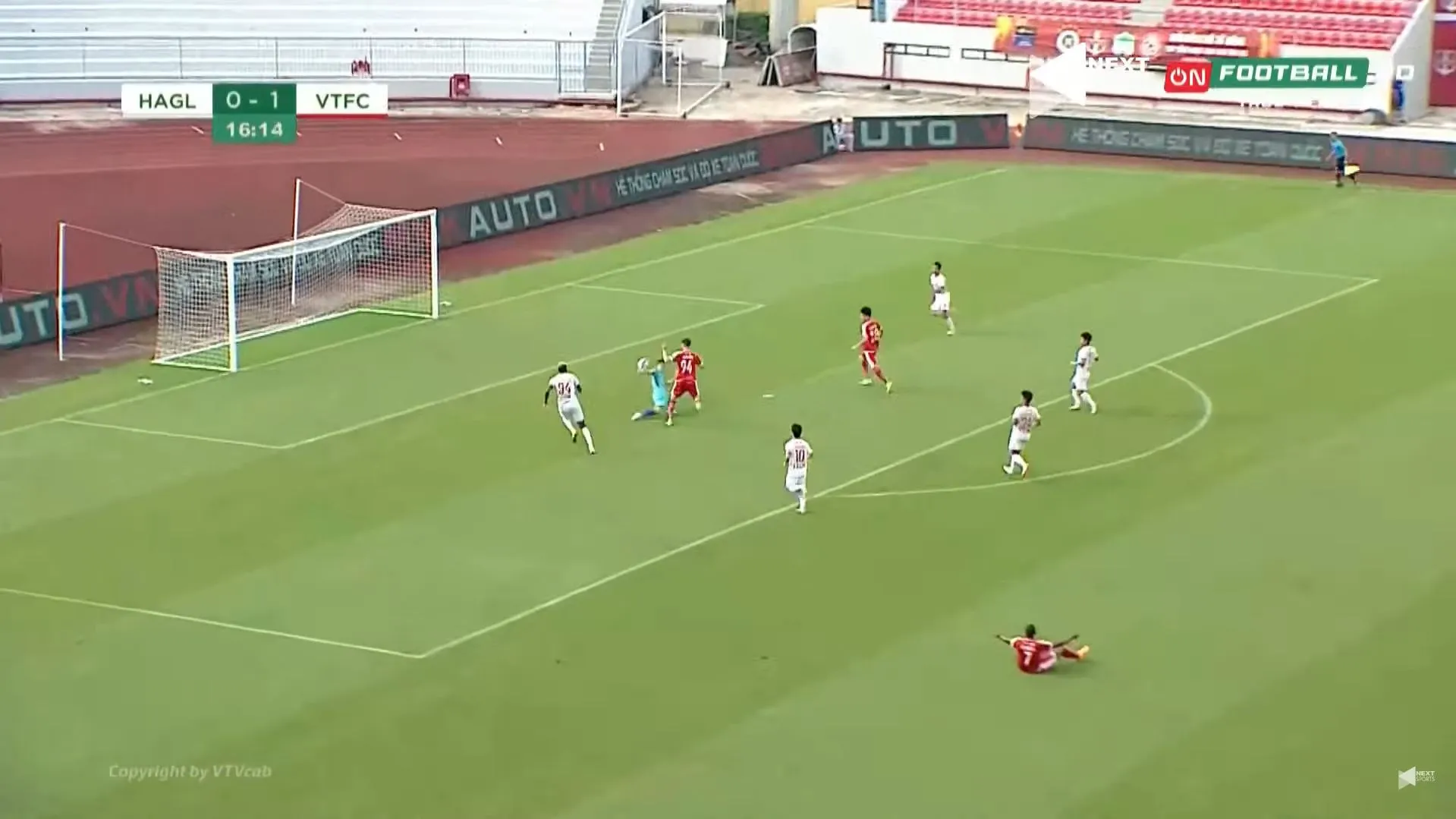 Trực tiếp HAGL 0-1 Viettel: Bàn thắng từ rất sớm 147319