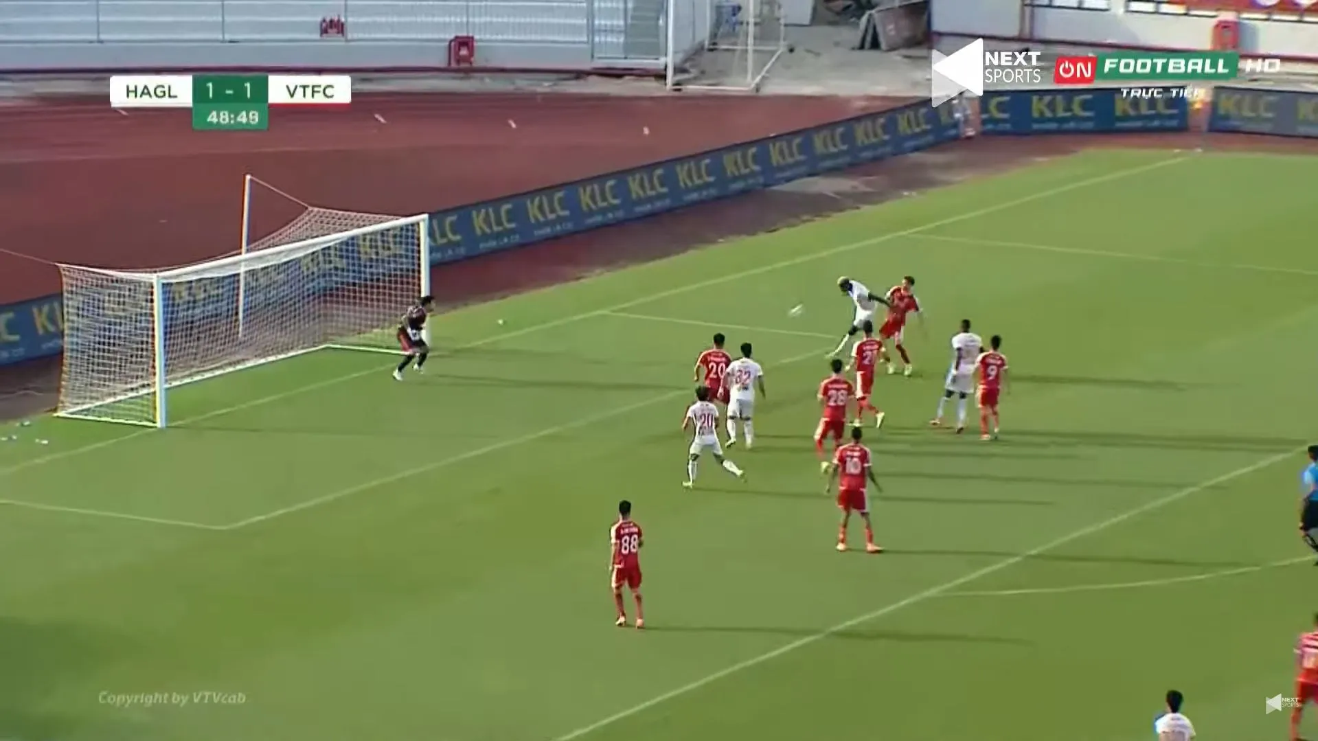 Trực tiếp HAGL 1-1 Viettel: Thế trận giằng co 147359