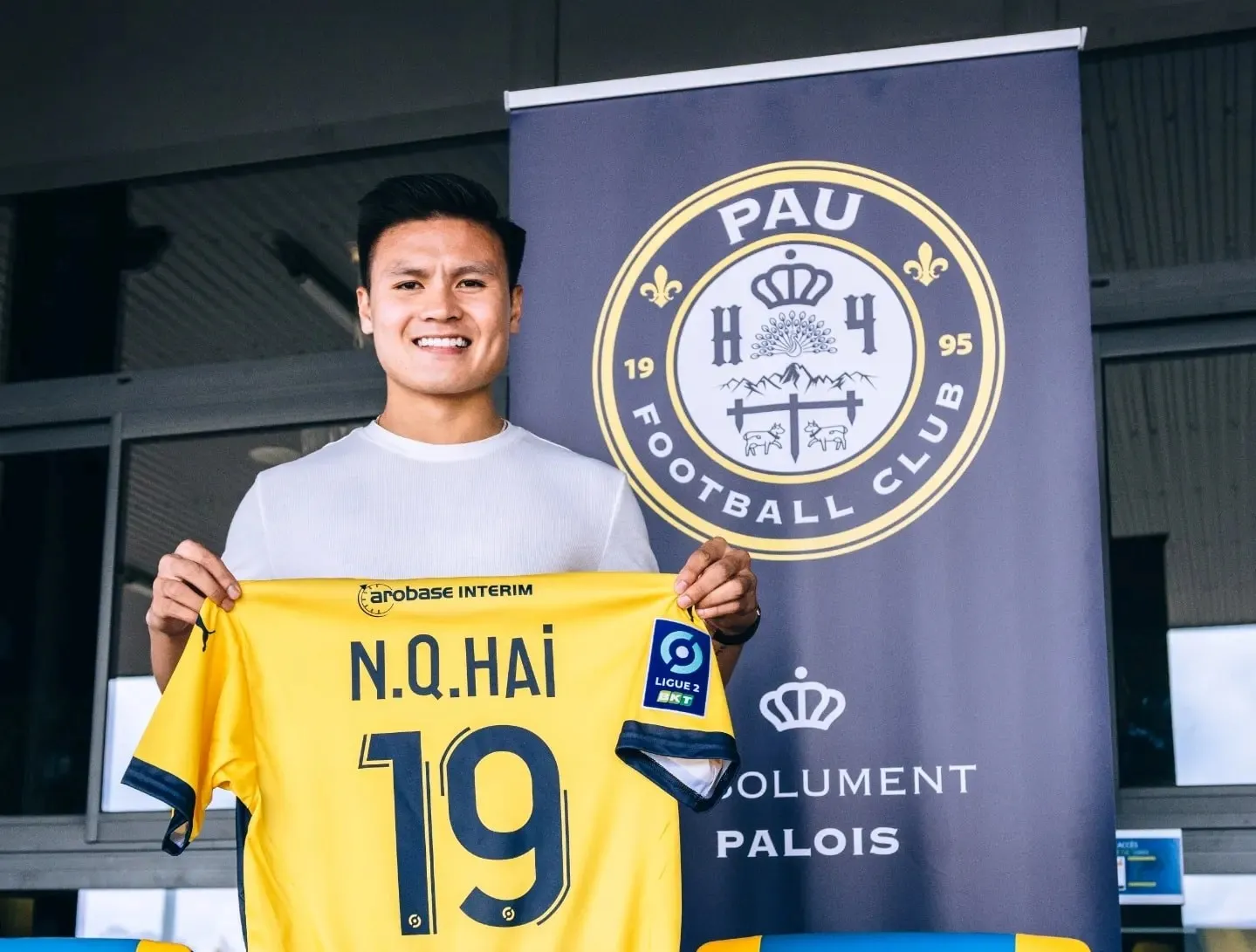 Chiêu mộ xong Quang Hải, Pau FC thanh lý gần nửa đội hình 154537