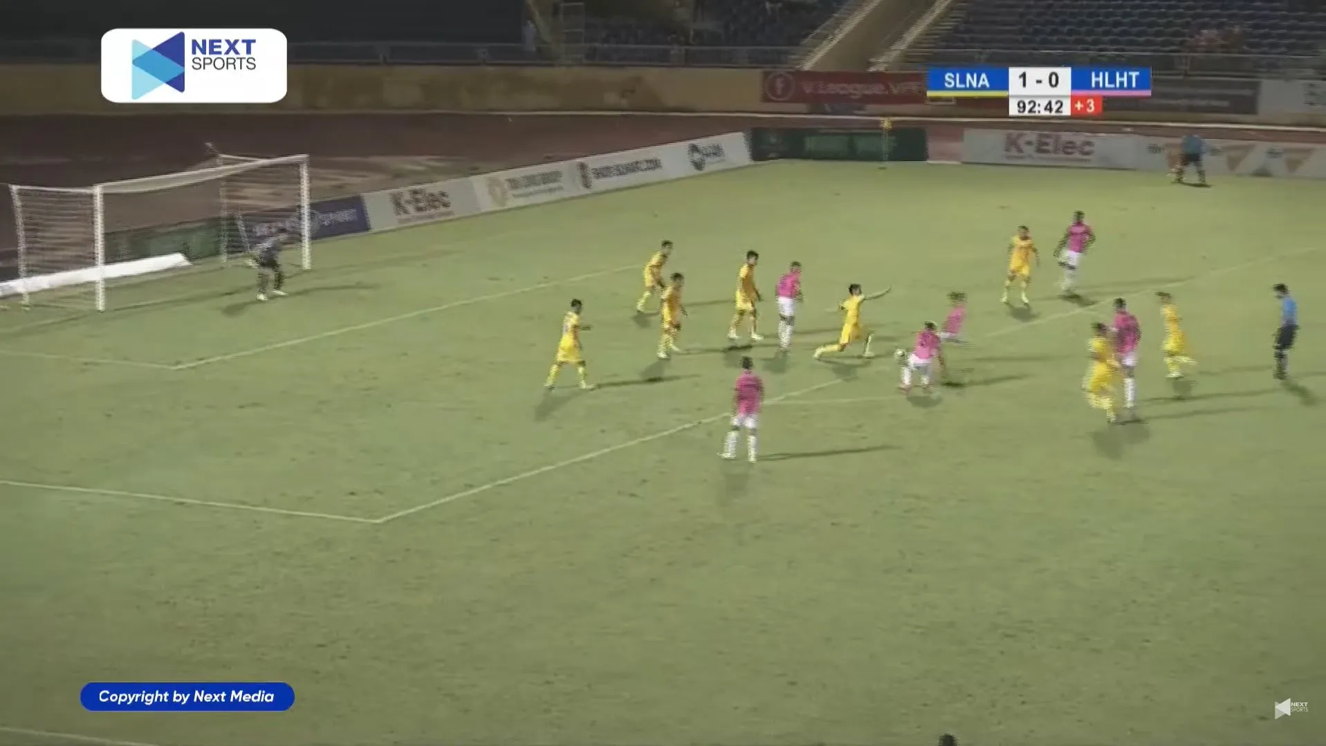 Trực tiếp SLNA 1-0 Hà Tĩnh: Chủ nhà trên cơ 158509