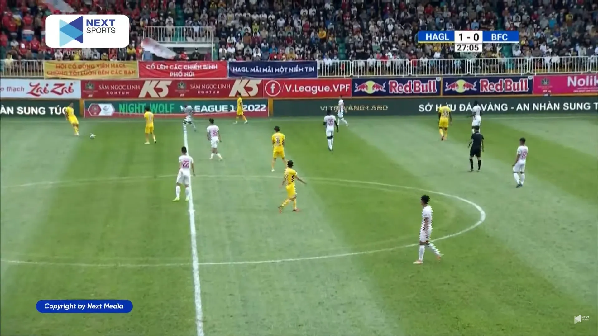Trực tiếp HAGL 1-0 Bình Dương: Văn Toàn mở điểm 160267