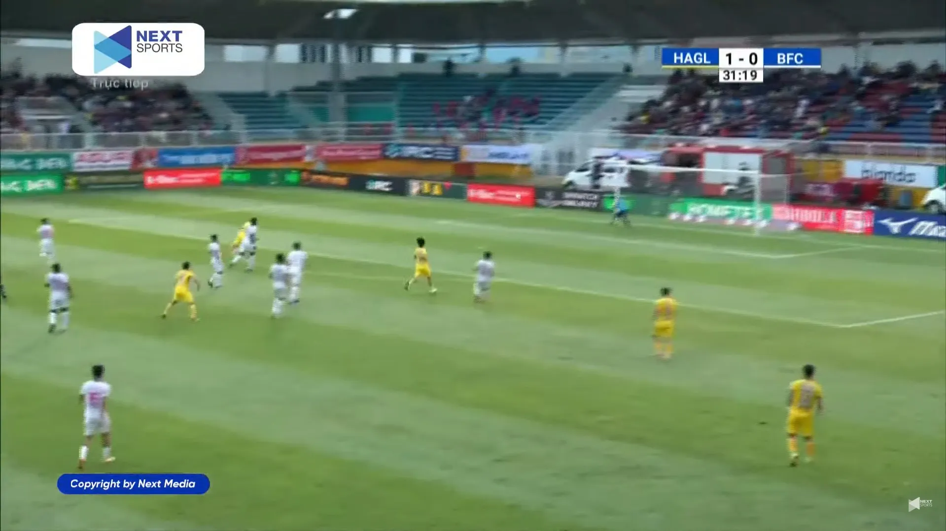 Trực tiếp HAGL 1-0 Bình Dương: Văn Toàn mở điểm 160268