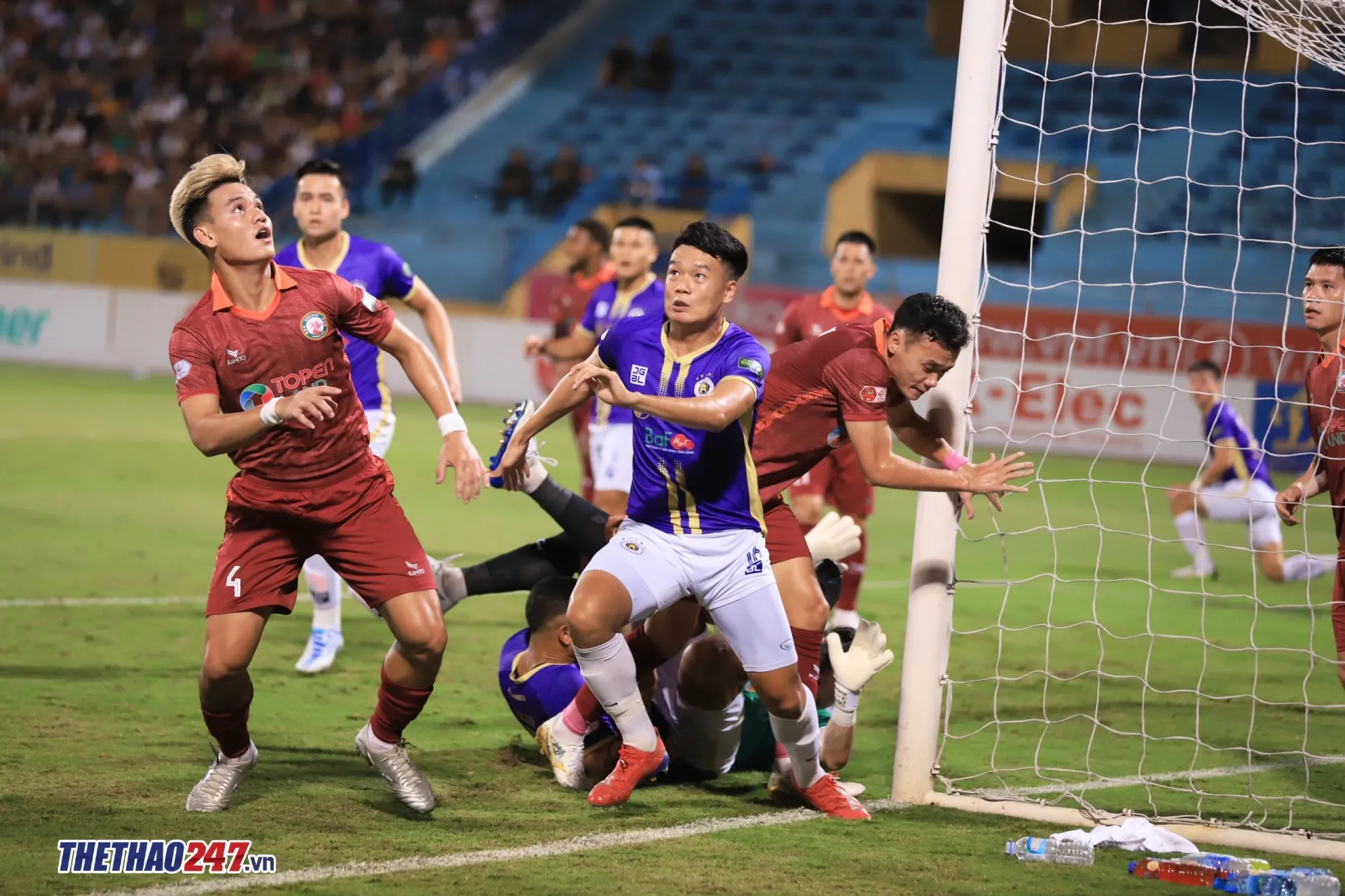 Thua 'PSG Việt Nam', CLB Hà Nội tái lập kỷ lục buồn ở V-League 181920
