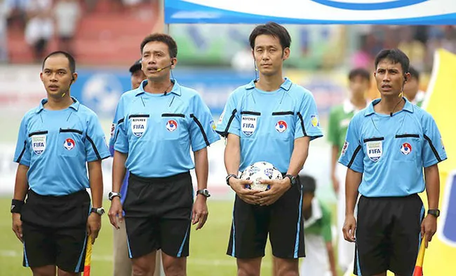 Làm việc với FIFA về VAR, VFF lại 'than khó' về trọng tài ngoại 192146