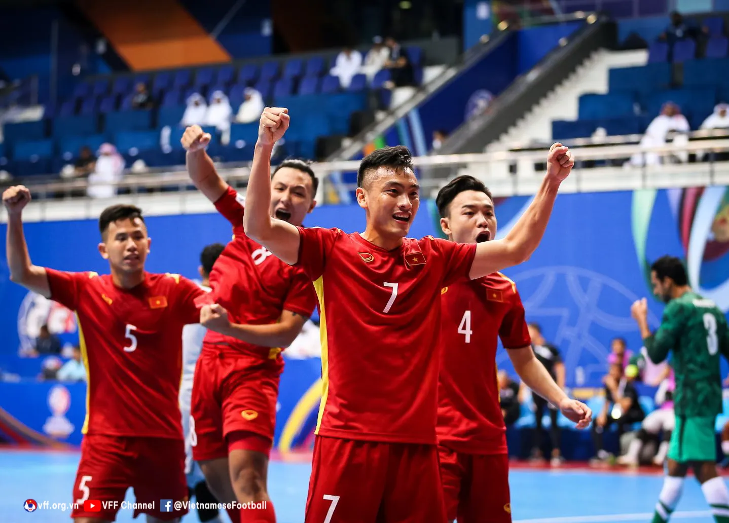 VIDEO: Hồ Văn Ý xuất thần, futsal Việt Nam vẫn thua đáng tiếc trước Nhật Bản-196227