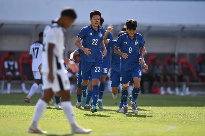 U17 Thái Lan mang 'hàng tuyển' đấu Việt Nam, khiến giải châu Á ngỡ ngàng 197509