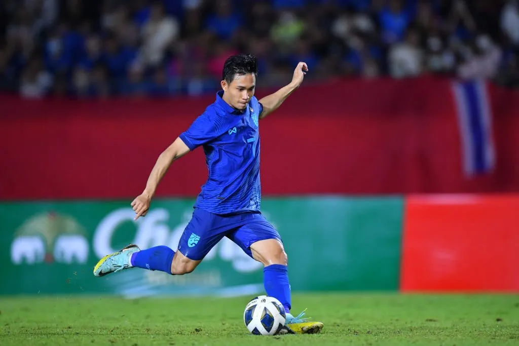 Ngôi sao số 1 từ chối thẳng mặt, Thái Lan lên danh sách khẩn cho AFF Cup 198404