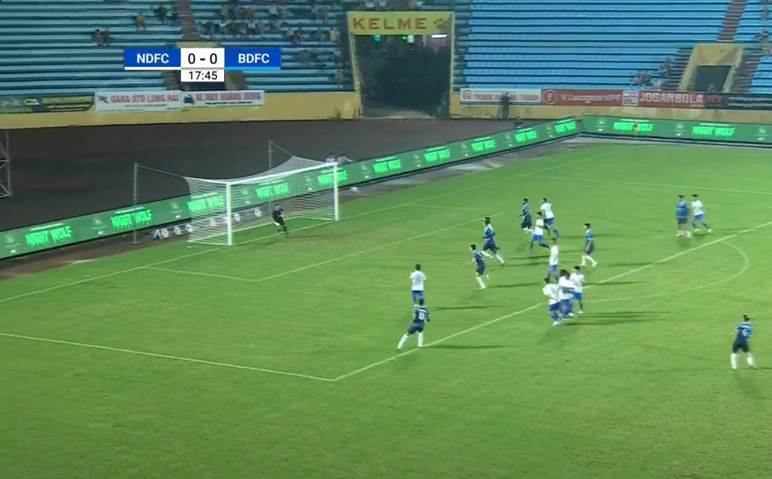 Trực tiếp Nam Định 0-0 Bình Định: Đội khách lấn lướt 199558