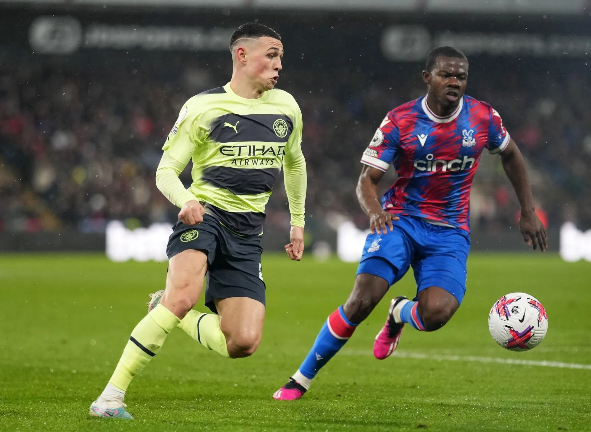 Trực tiếp Crystal Palace 0-0 Man City: Phòng ngự chặt chẽ 257374