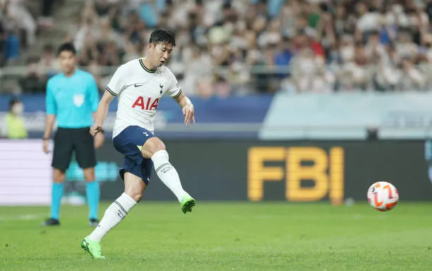 Trực tiếp Tottenham 5-3 K-League All Star: Cú đúp của Kane 157704