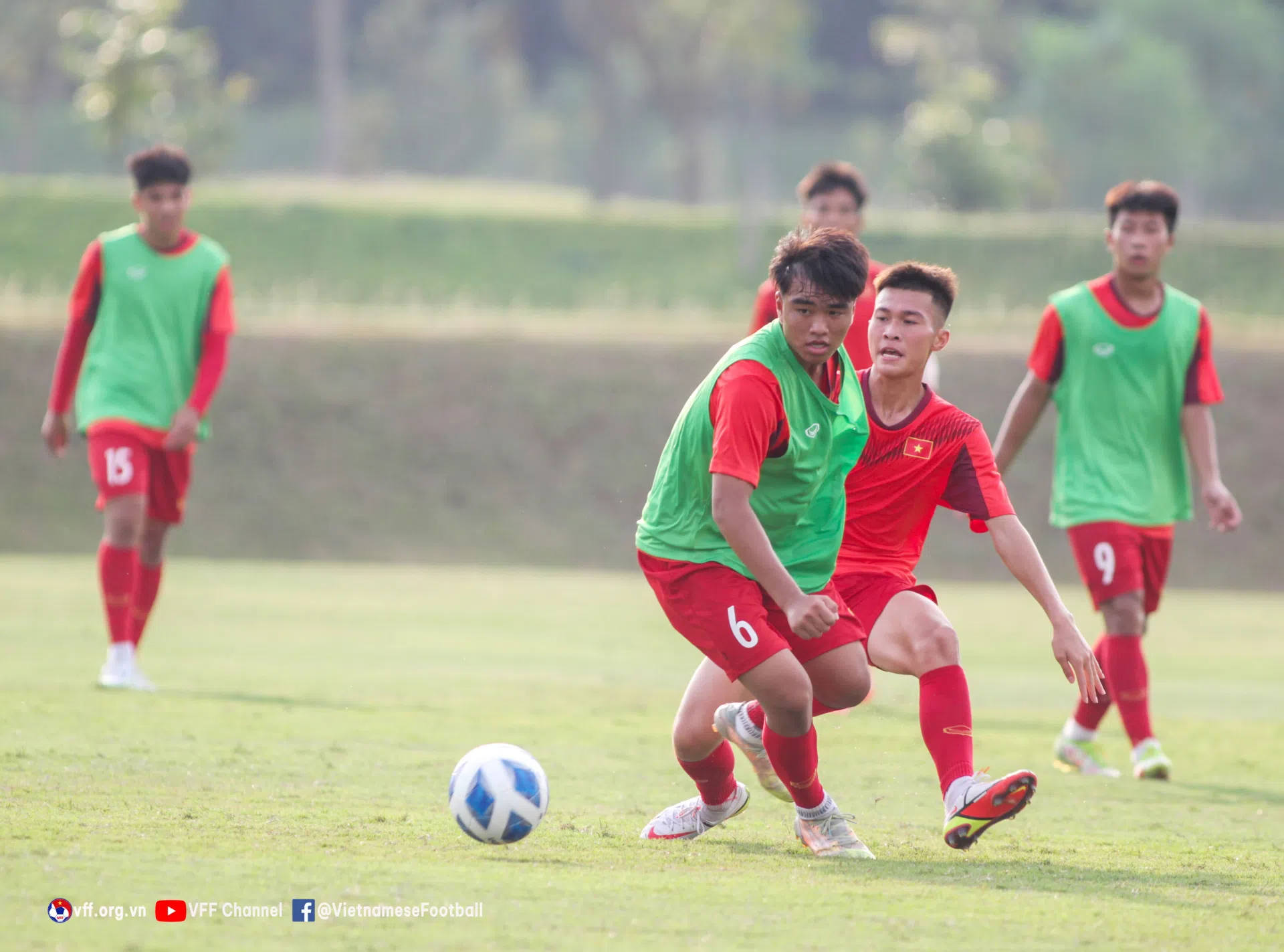Sau lùm xùm giải AFF, Indonesia tiếp tục chơi đẹp với Việt Nam 164193