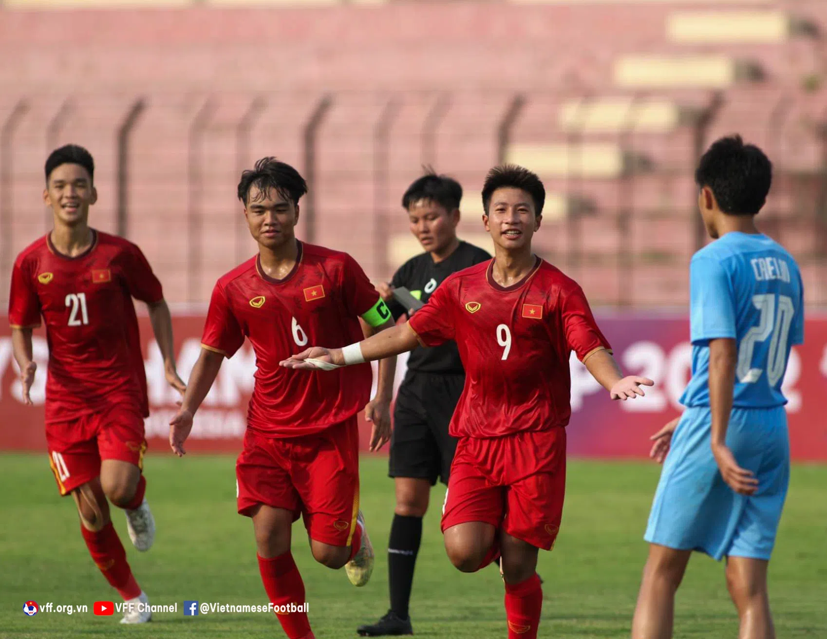 Trực tiếp U16 Việt Nam vs U16 Philippines, 15h00 hôm nay 3/8-165792
