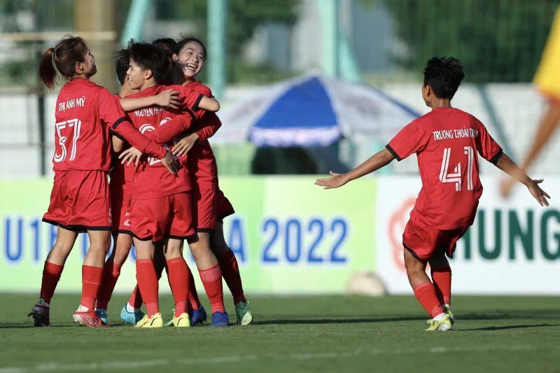 Vòng 5 giải bóng đá Nữ VĐ U16 Quốc gia 2022: Hà Nội thắng thuyết phục 201020