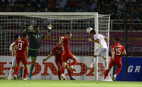 Trực tiếp Việt Nam 1-0 Afghanistan: Adriano Schmidt ghi dấu ấn! 143561Trực tiếp Việt Nam 1-0 Afghanistan: Adriano Schmidt ghi dấu ấn! 143561