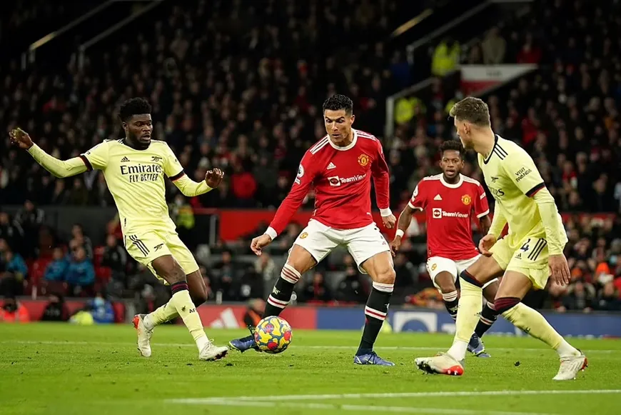 Lịch thi đấu bóng đá hôm nay 4/9: Đại chiến MU vs Arsenal mấy giờ?-181793