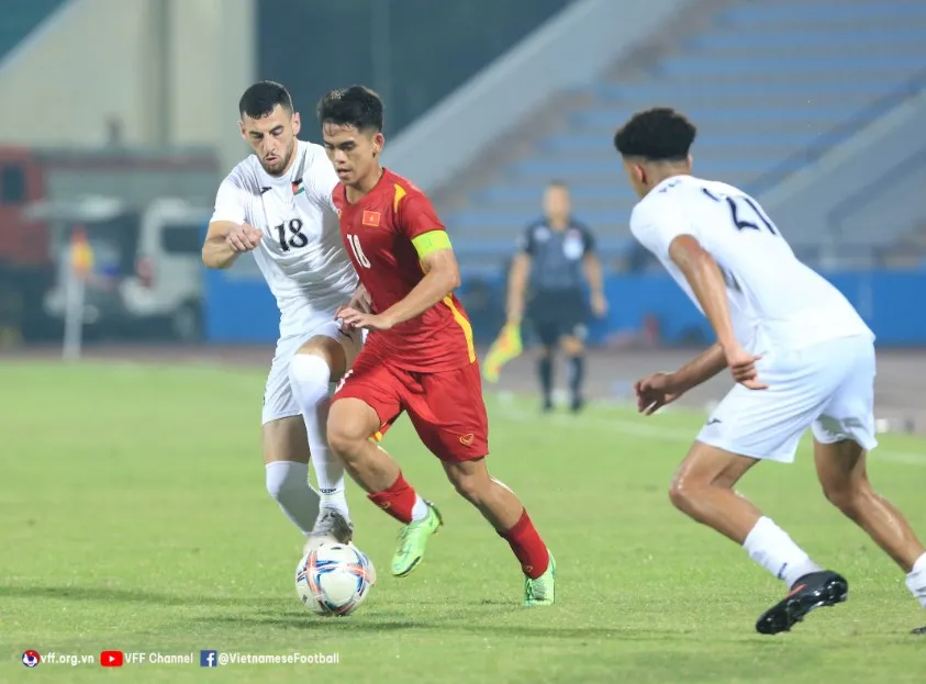 HLV Park 'trình làng' sao trẻ 19 tuổi trận Việt Nam vs Singapore? 190440