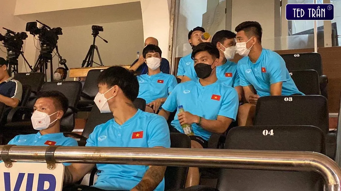 Đại thắng Singapore, ĐT Việt Nam đón thêm tin cực vui từ sao HAGL 191084