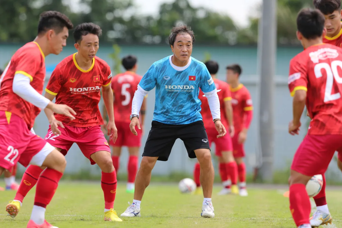 HLV Park vắng mặt, ĐT Việt Nam bất ngờ đổi kế hoạch tại FIFA Day 192046