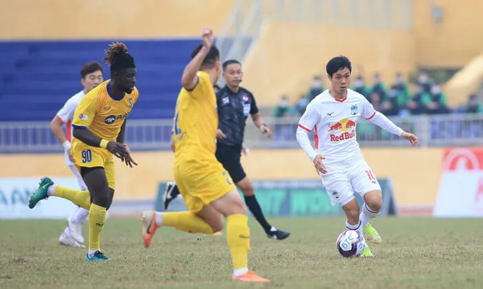 Trực tiếp HAGL vs SLNA, 18h00 hôm nay 14/10 202585