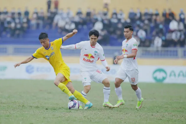 Trực tiếp HAGL vs SLNA, 18h00 hôm nay 14/10 202586