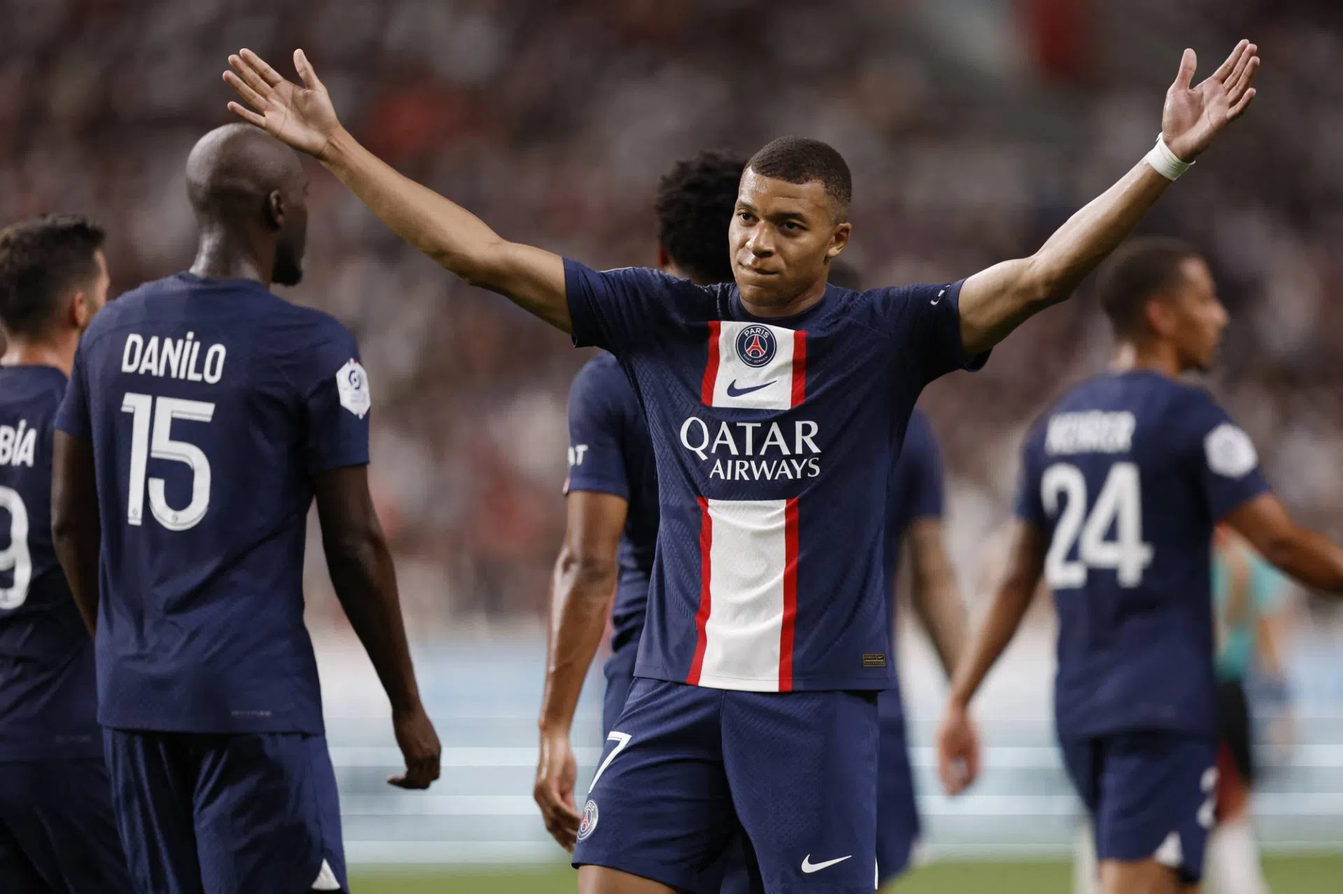 'Gạch tên' Mbappe, Neymar chỉ đích danh cầu thủ xuất sắc nhất PSG 185527