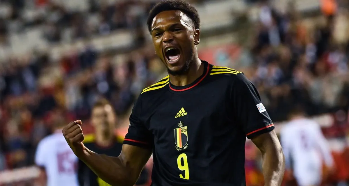 Tin chuyển nhượng 14/9: Rõ tương lai của Messi, Mbappe tính 'đường lui' ở PSG 186898