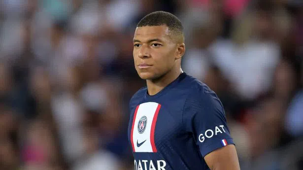 Không chỉ Neymar, 'ông trùm' của PSG cũng đã trở thành nạn nhân của Mbappe 201925