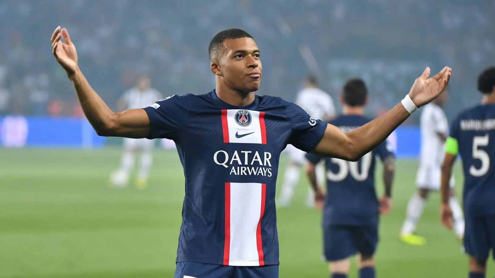 Cần gì Mbappe khi mà MU đã có trong tay siêu sao bóng đá của tương lai? 203282