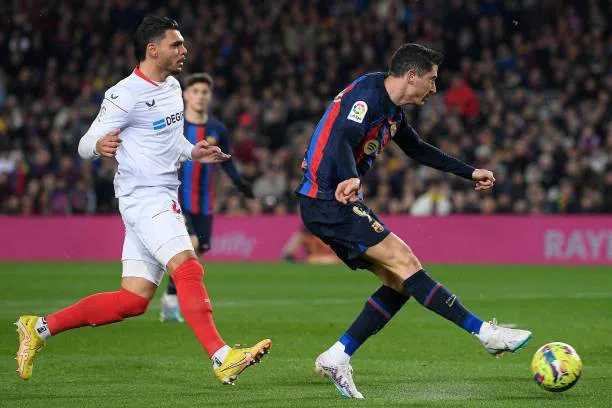 Trực tiếp Barca 0-0 Sevilla: Sức ép cực lớn-246356