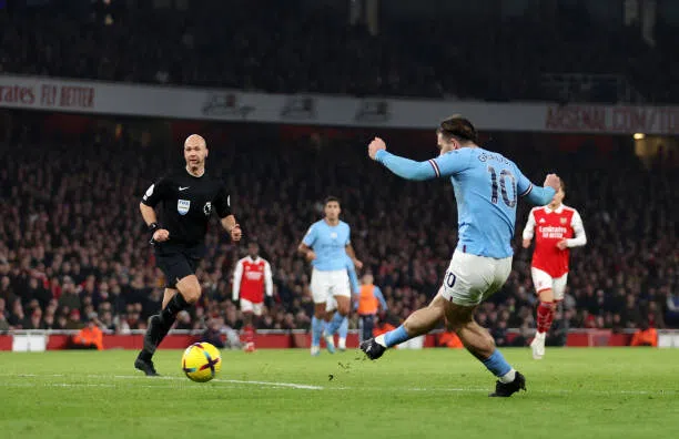 Trực tiếp Arsenal 1-2 Man City: Sai lầm nối tiếp sai lầm, Grealish lập công 249032