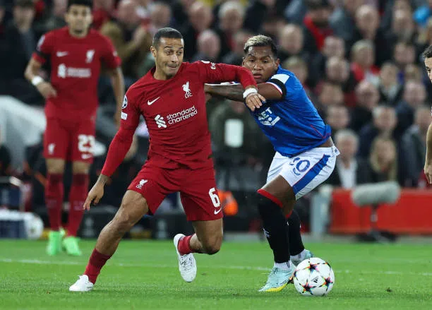 Trực tiếp Liverpool 1-0 Rangers: Dồn ép nghẹt thở, Anfield mở hội 197401