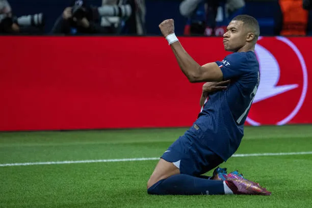 Tương lai của Mbappe tại PSG chính thức ngã ngũ 201400