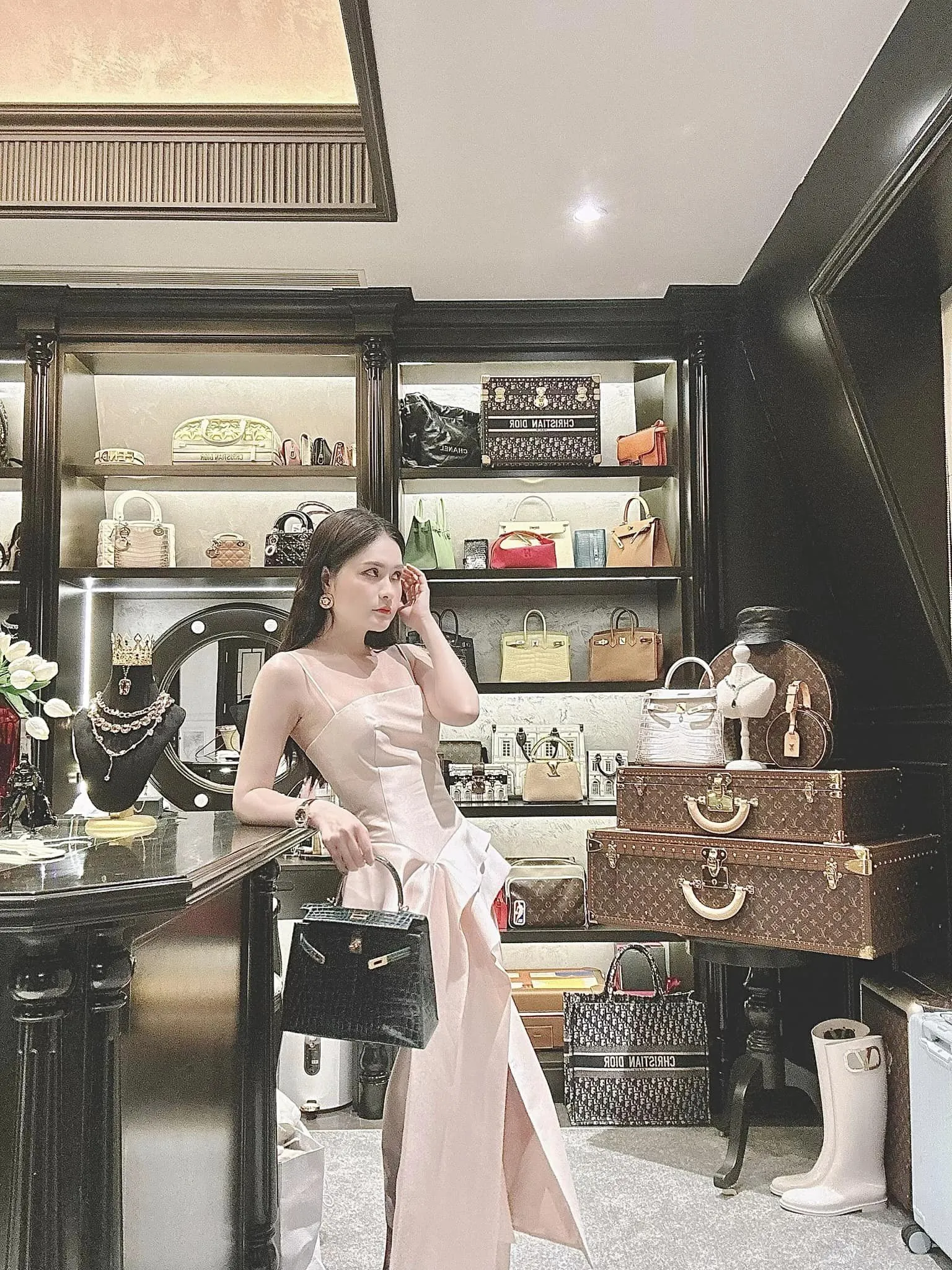 thu choi tui hieu cua Doan Di Bang