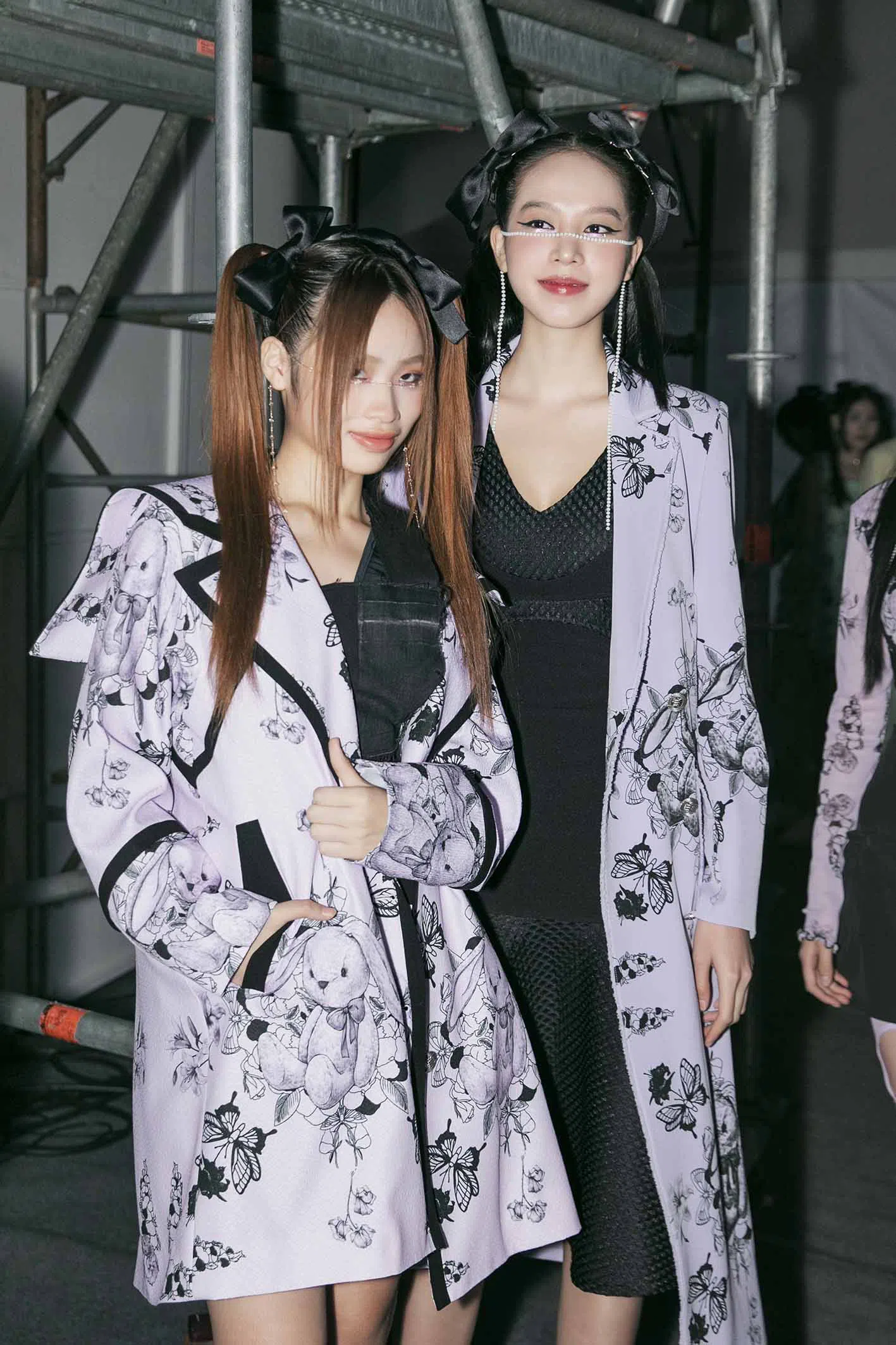 seoul-fashion-week-2023-bao-ha-catwalk-lanh-lung-thu-hut-truyen-thong-quoc-te2678