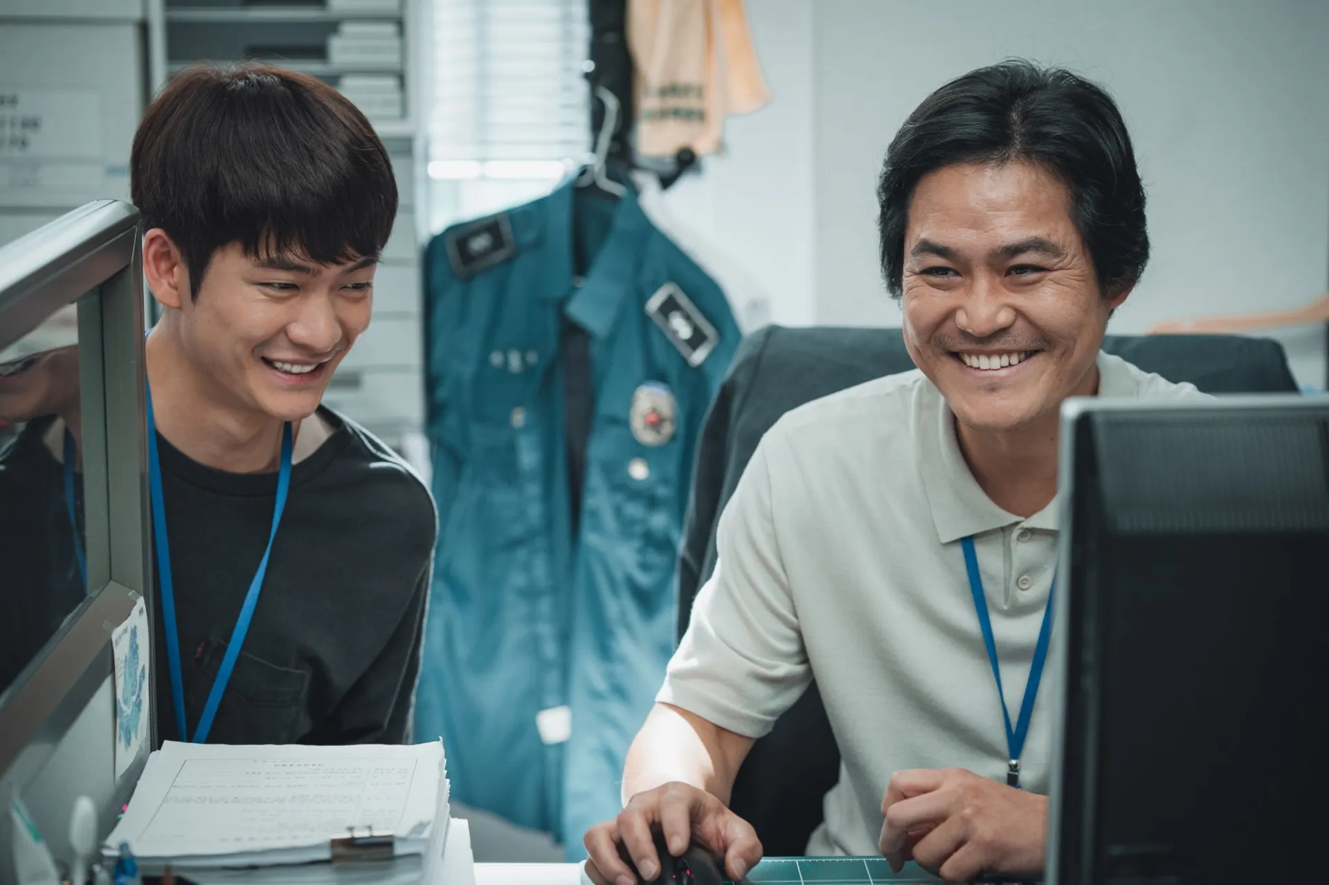 don-hang-tu-sat-nhan-khi-chang-hau-shin-hae-sun-suyt-mat-mang-vi-mua-may-giat127