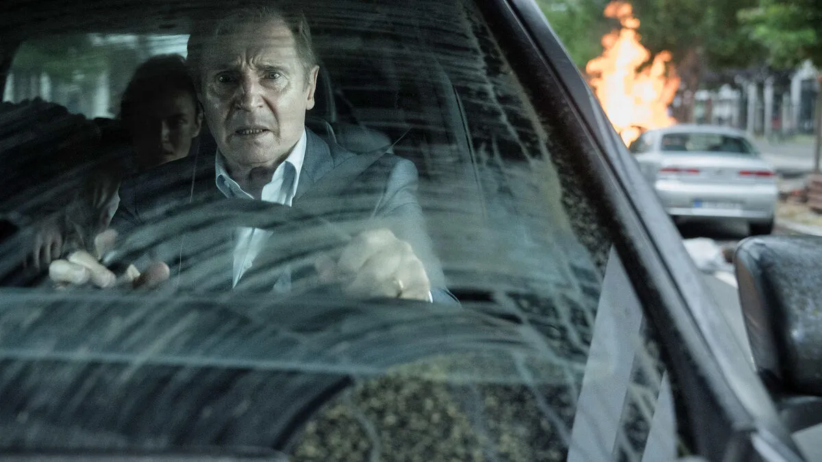 gia-gan-liam-neeson-tro-lai-trong-retribution-hua-hen-bung-no-trong-thang-96