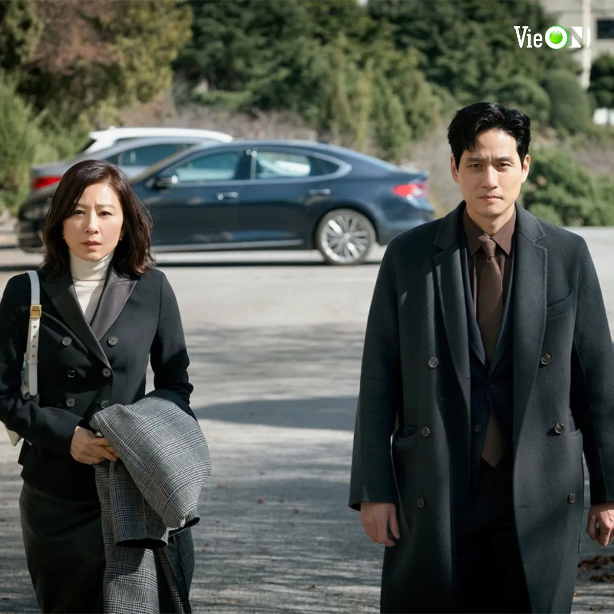 so-ke-bo-ba-dien-vien-chinh-phim-phan-boi-va-the-gioi-hon-nhan4 (2)