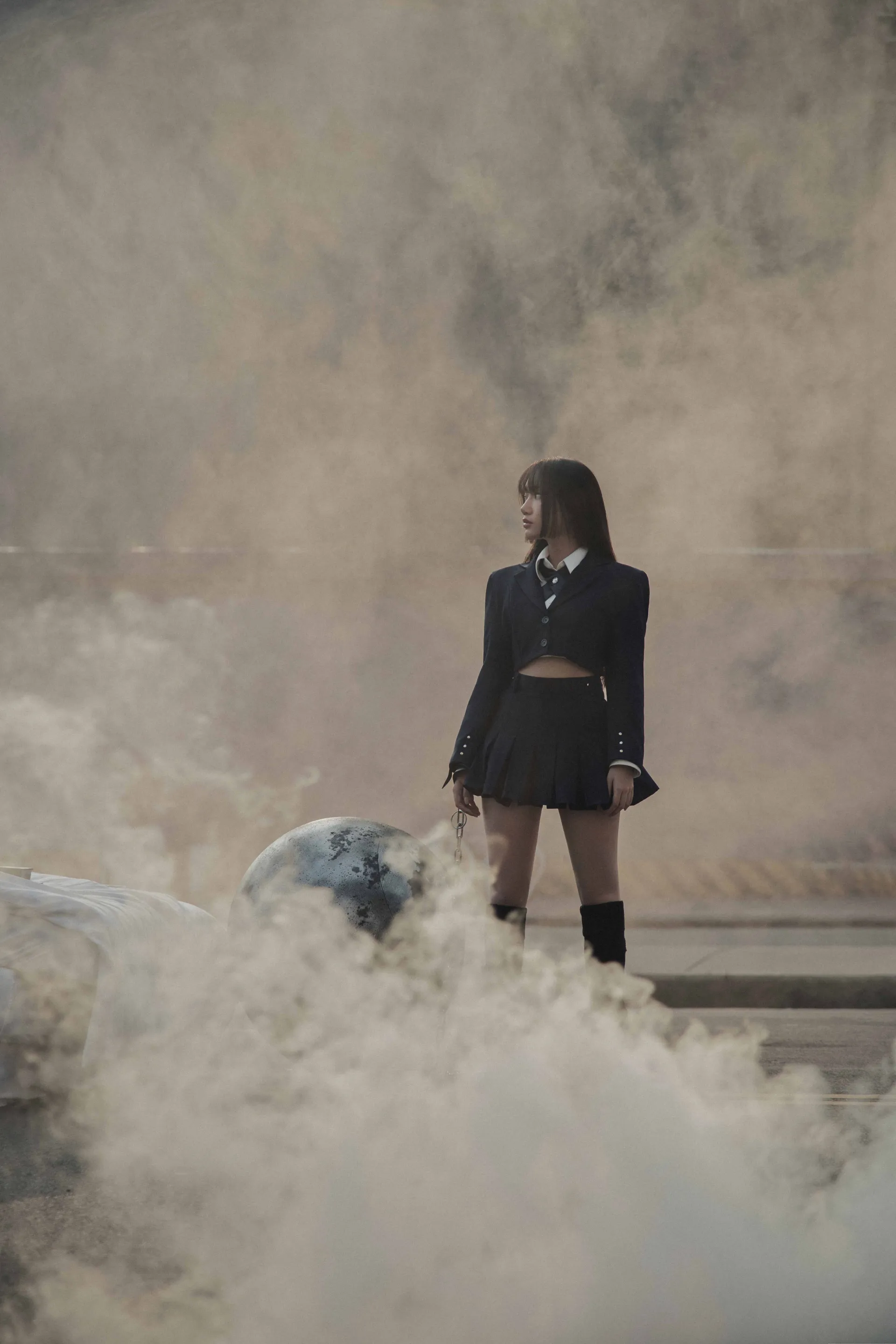 orange-sang-tac-nhac-that-tinhhe-lo-moi-tinh-dau-thuong-cua-ban-than-qua-mv-co-dau-thi-dau-mot-minh7