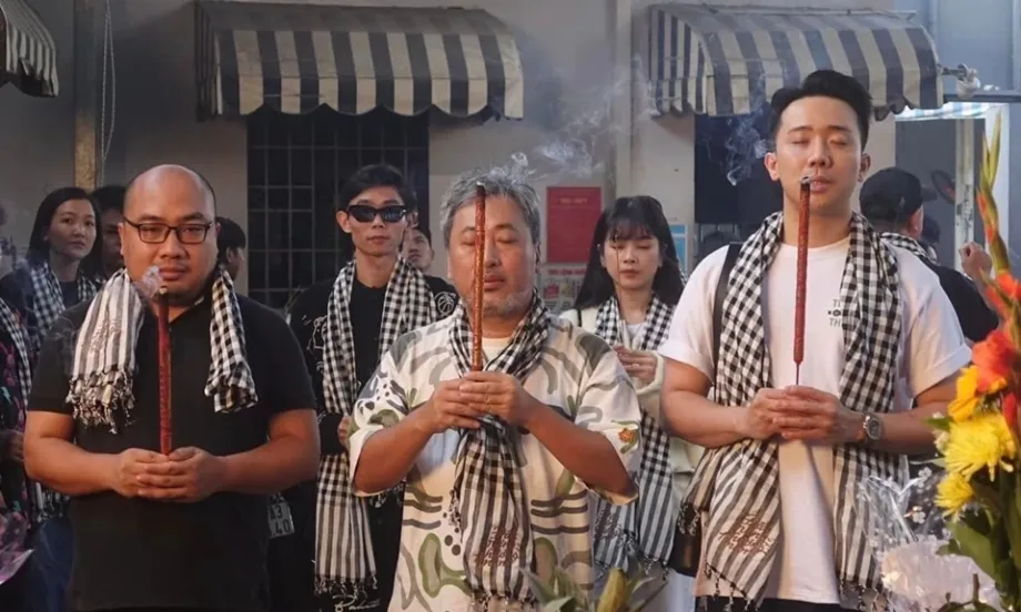 tao-hinh-nhan-vat-cua-tran-thanh-va-bang-di-duoc-tiet-lo-tren-official-poster-dat-rung-phuong-nam2