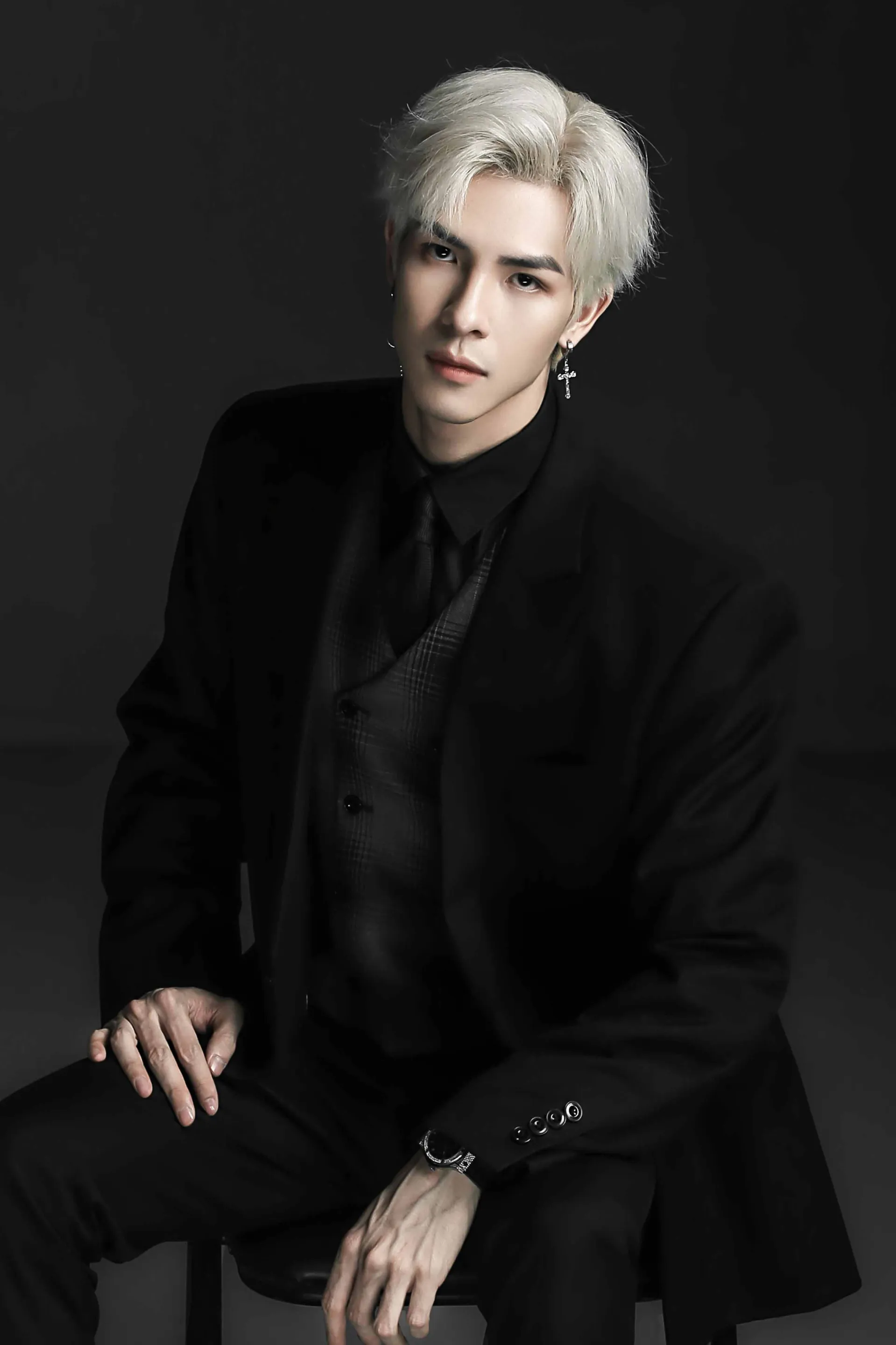 denis-dang-mong-muon-mang-den-cau-chuyen-van-hoa-mang-dau-an-viet-nam-cho-show-chi-dep-dap-gio-re-song17