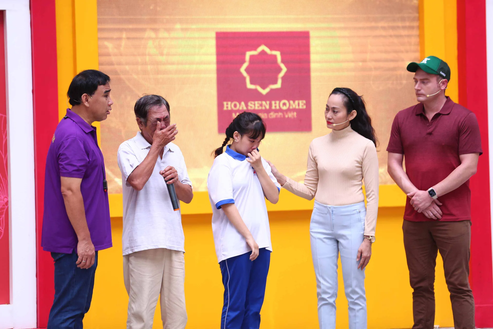 mc-quyen-linh-neu-nghe-nguoi-ta-ma-nghi-hoc-di-lam-thi-da-khong-co-toi-ngay-hom-nay1