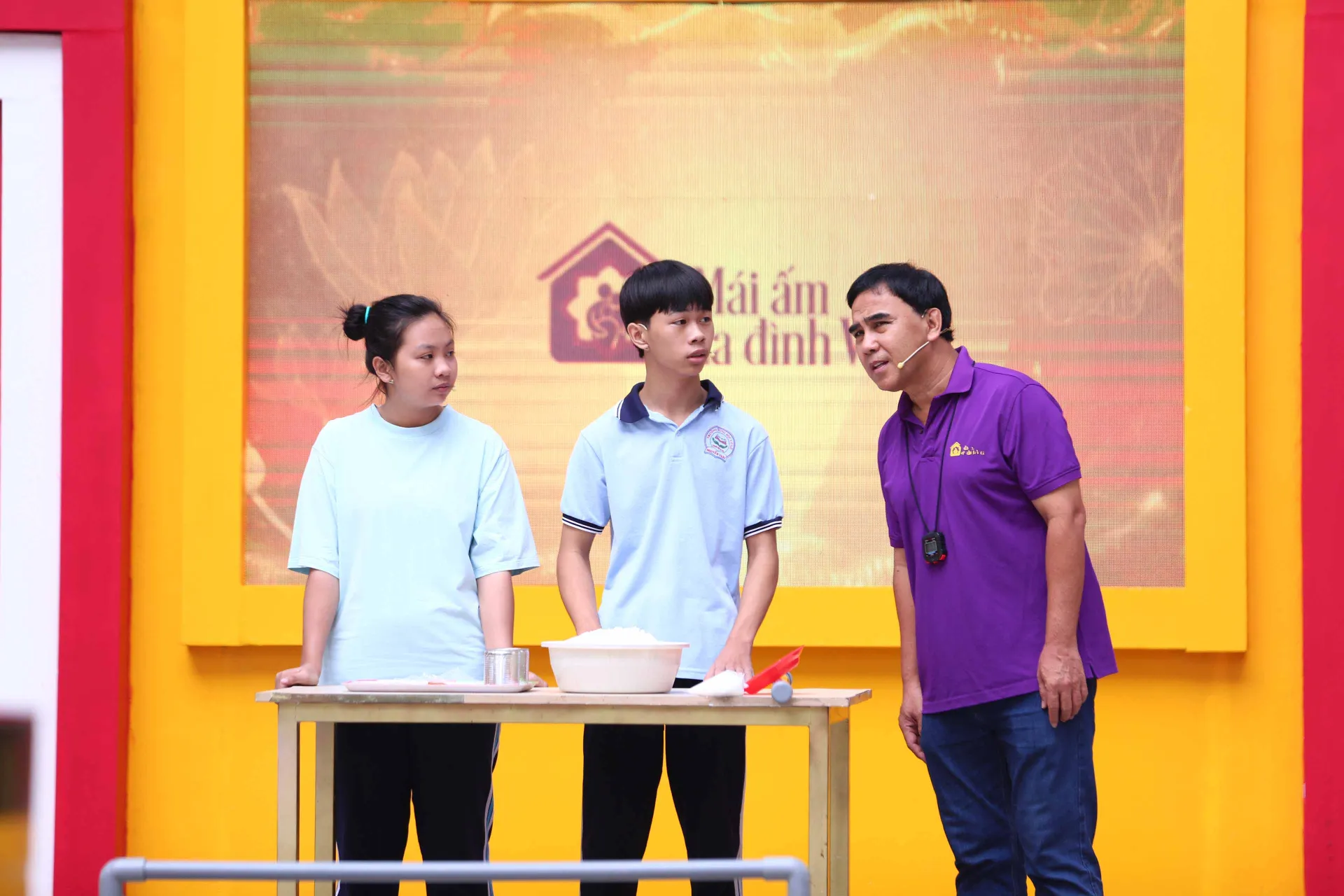 mc-quyen-linh-neu-nghe-nguoi-ta-ma-nghi-hoc-di-lam-thi-da-khong-co-toi-ngay-hom-nay4