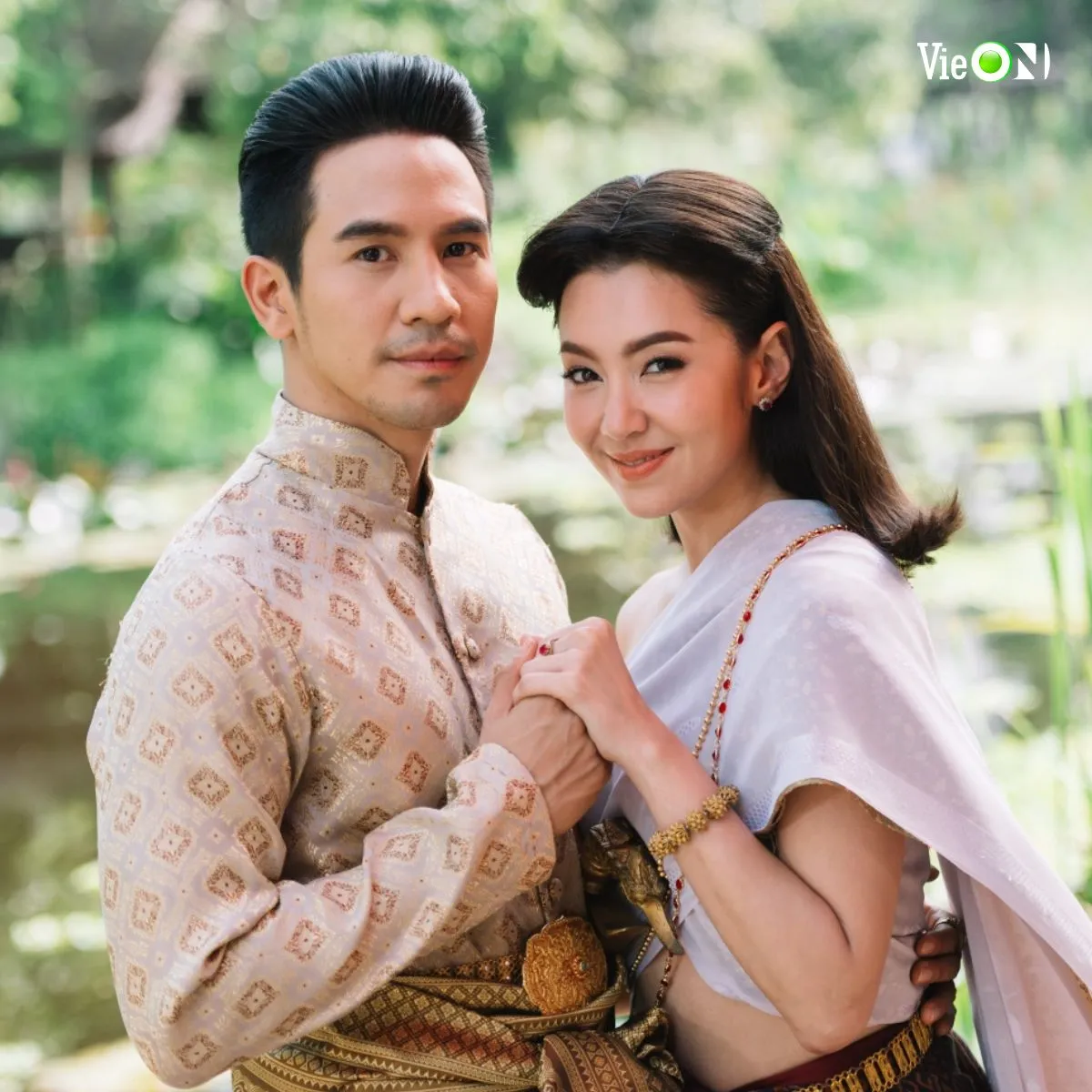 4. Người Dòng Thời Gian Để Yêu Anh_PhotobyVieON (1)