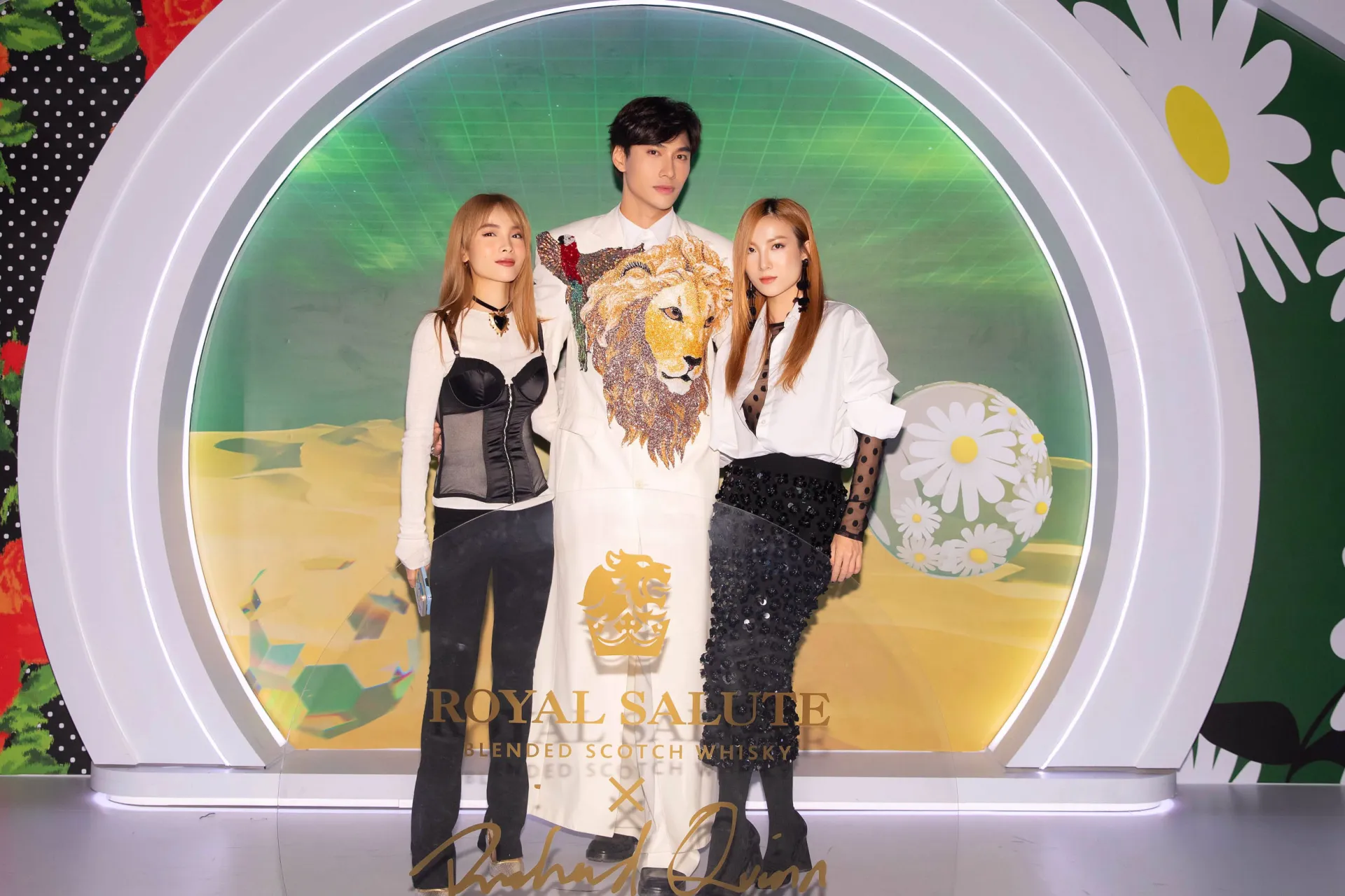 Ly Qui Khanh, Yen Tranh, Yen Nhi