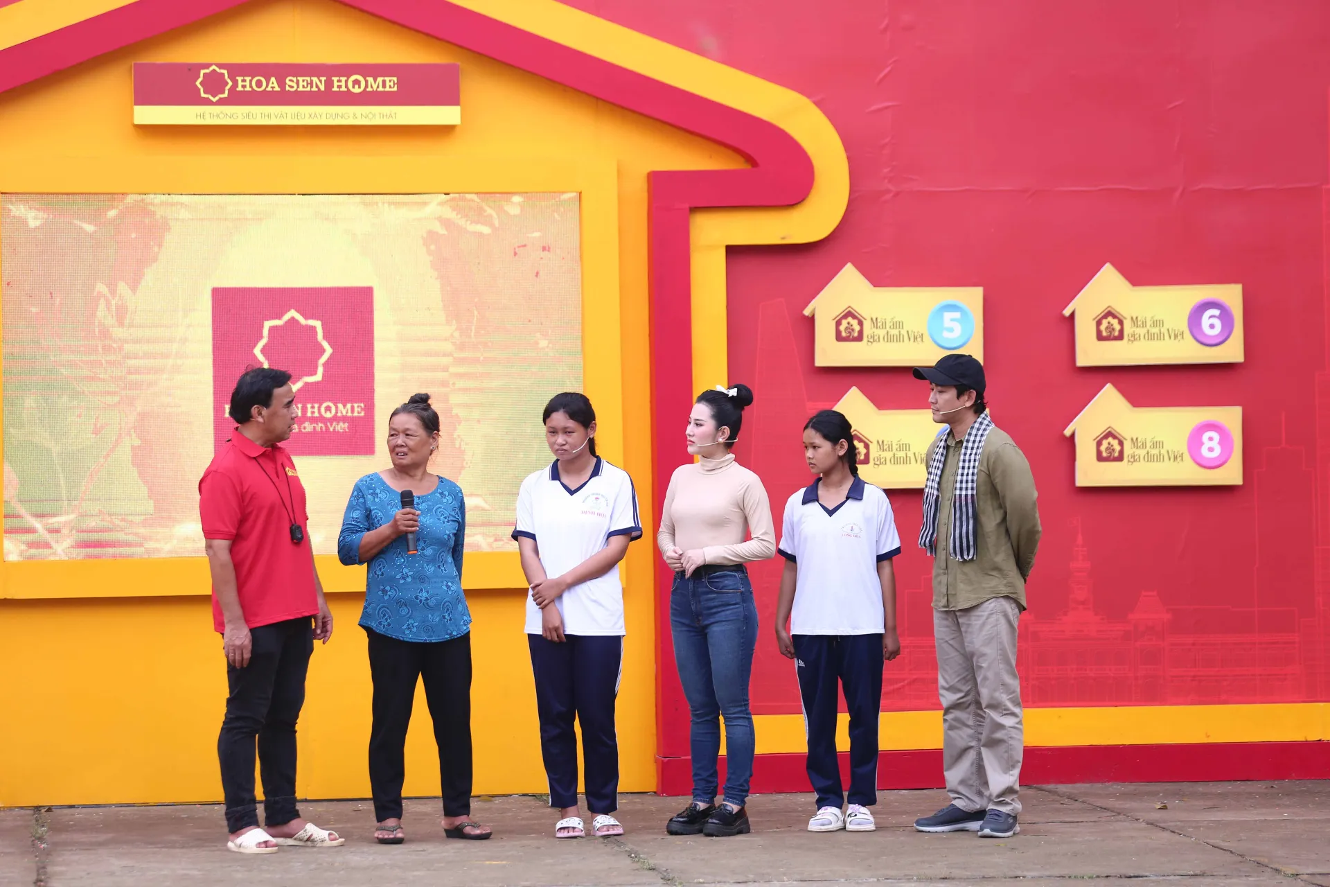 em Nguyễn Thị Phương Thùy 