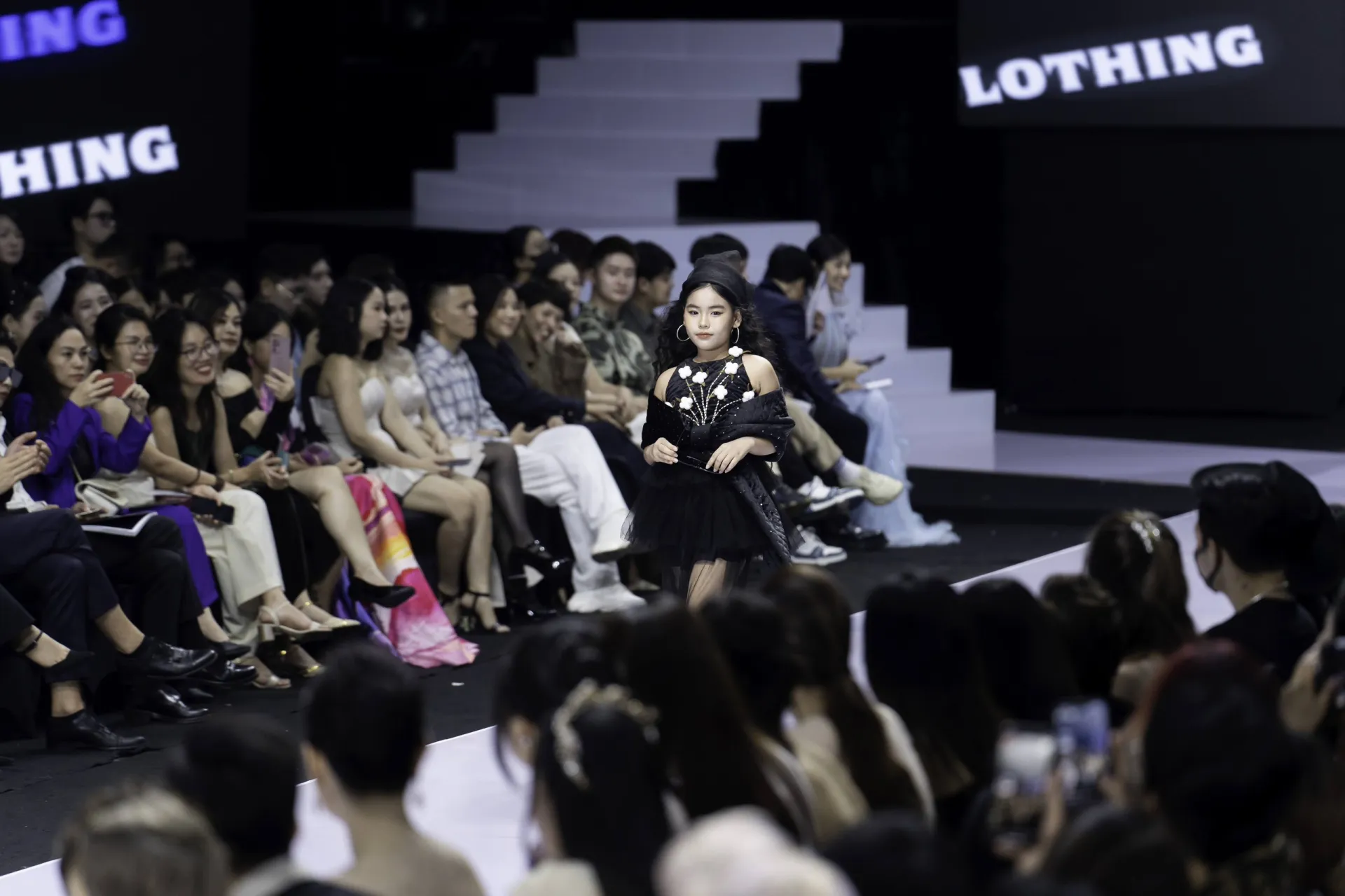 dc69848d21bbf7e5aeaa27