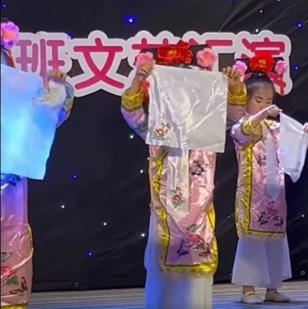 bieu-dien-van-nghe-4