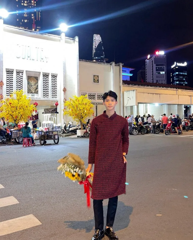 chang-trai-co-cai-ten-rat-keu-nhưng-toan-bi-goi-nham-1