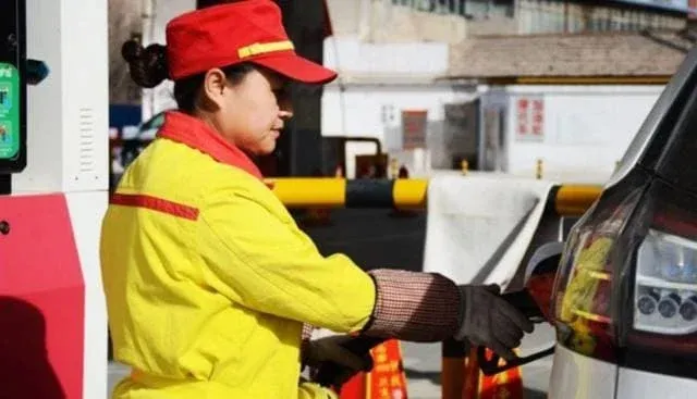 do-xang-xong-di-ngay-la-sai-lam-2